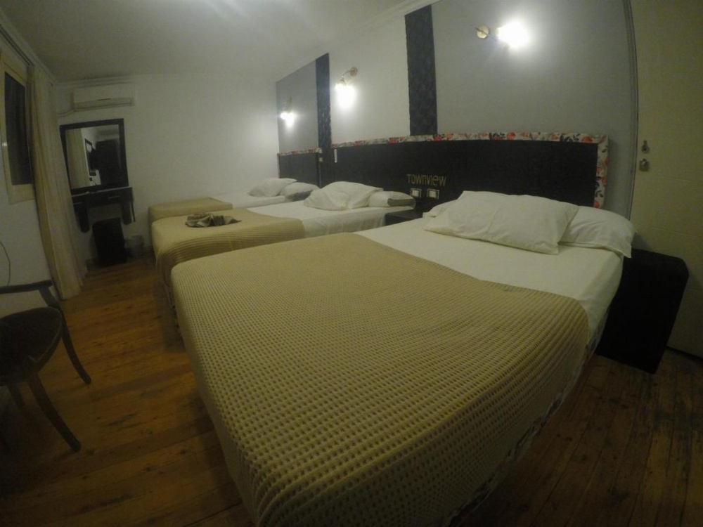 Town hotel Image 12